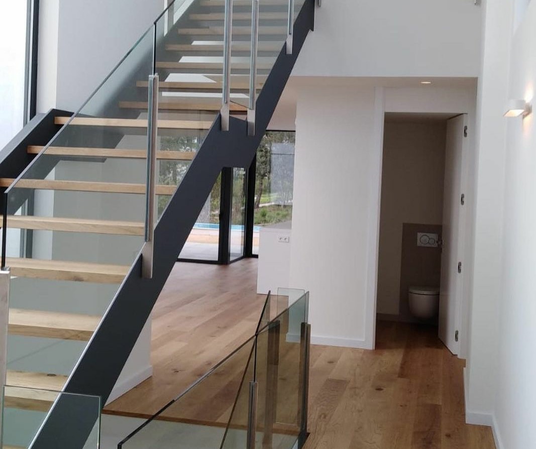 TARIMA MADERA MULTICAPA MADERA ROBLE RUSTICA MICROBISELADO OFERTAS SUMINISTRO ESPA&Ntilde;A